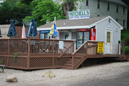 View of deck and restaurant - Mitchell's on the River